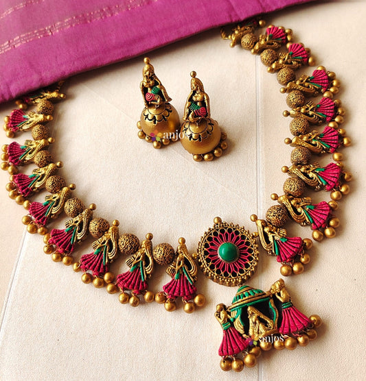 Palanquin Bride Neckset