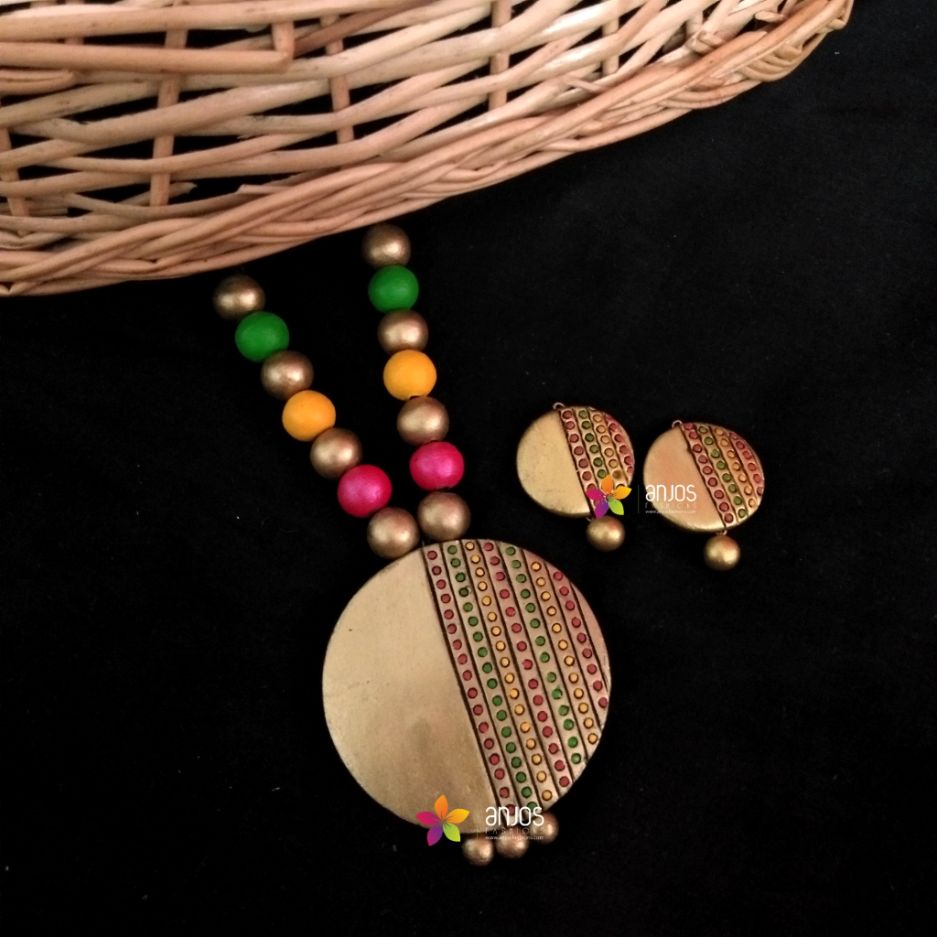 Antique Simple Neckset