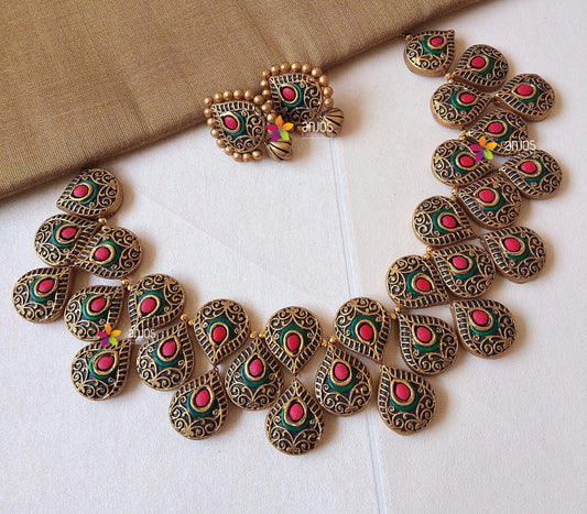 Grand Designer Terracotta Neckset