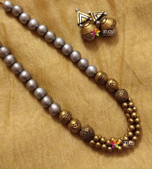 Silver Beaded Terracotta Neckset