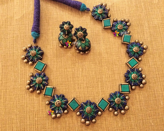 Silver Floral Terracotta Neckset