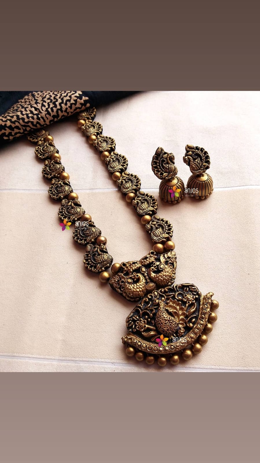 Antique Peacock Terracotta Neckset
