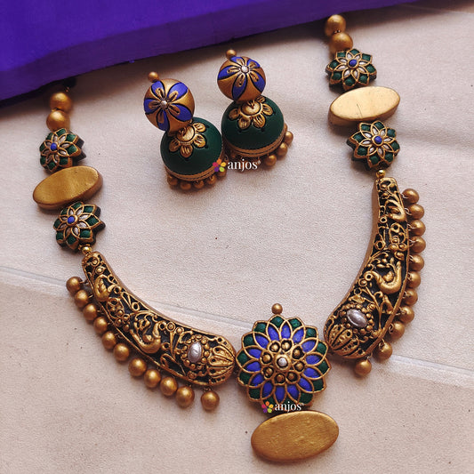 Aadhira Hasli Terracotta Jewellery