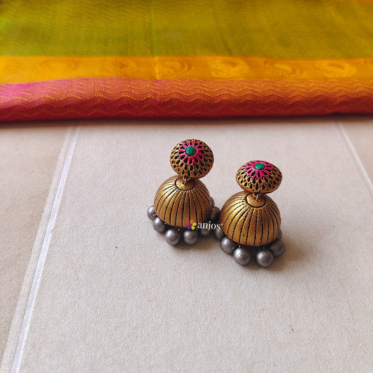 Dual tonned Jhumka