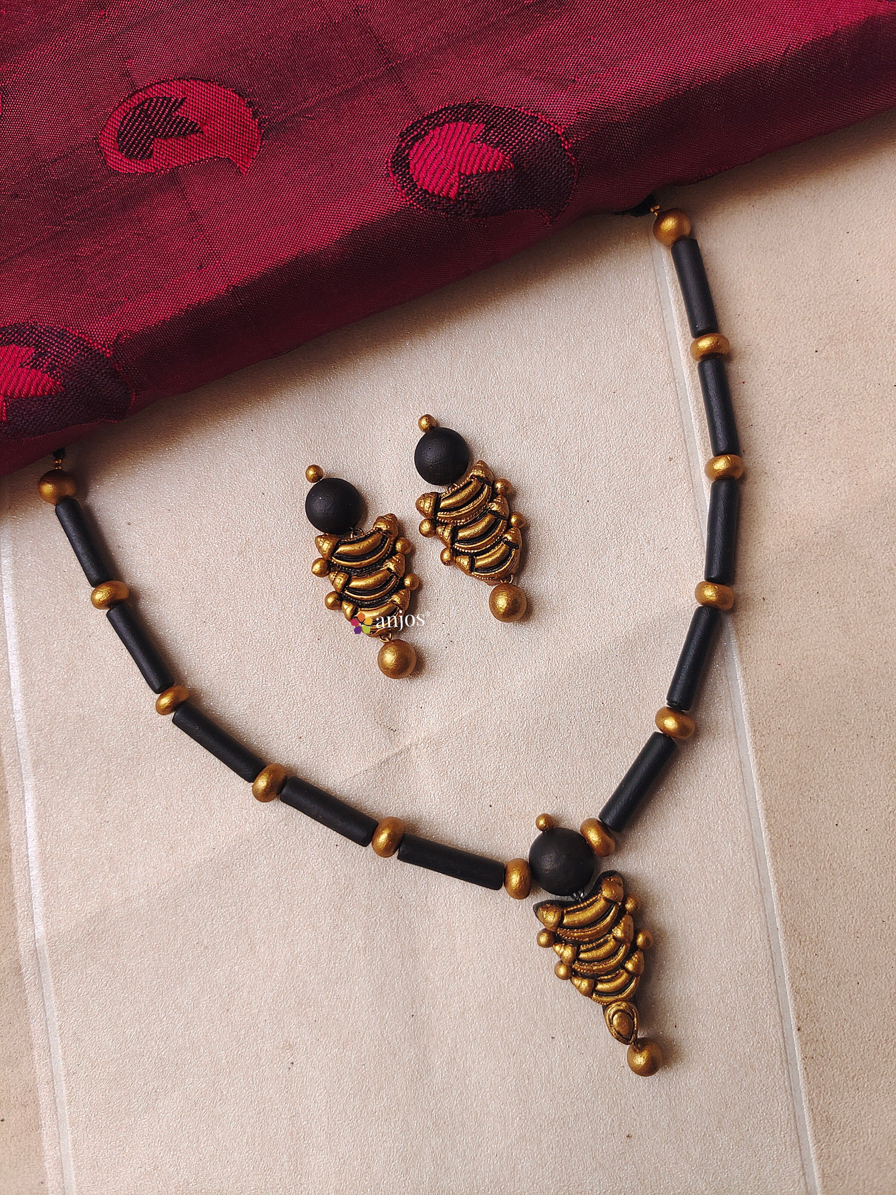 Antique Eclipse Terracotta Neckset